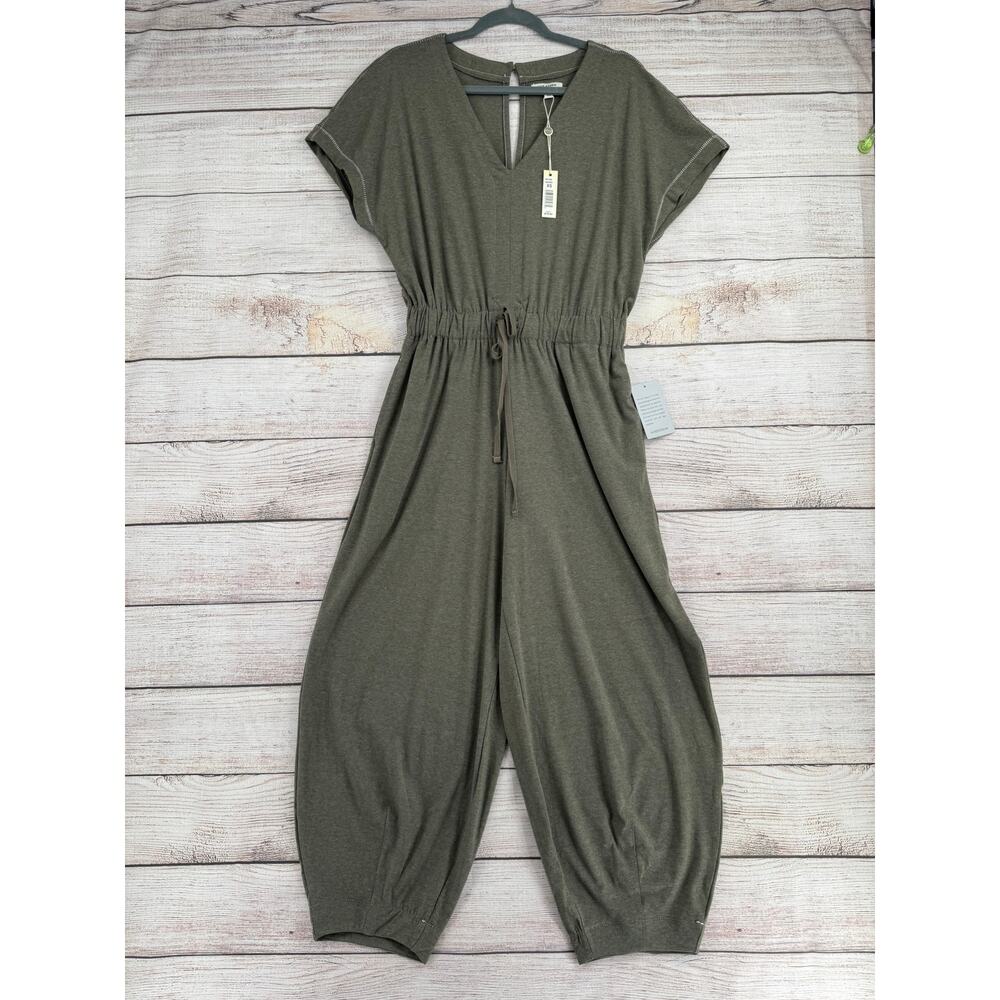Max Studio London V-Neck Straight Leg Jumpsuit Womens XS Sage‎ Green NEW
